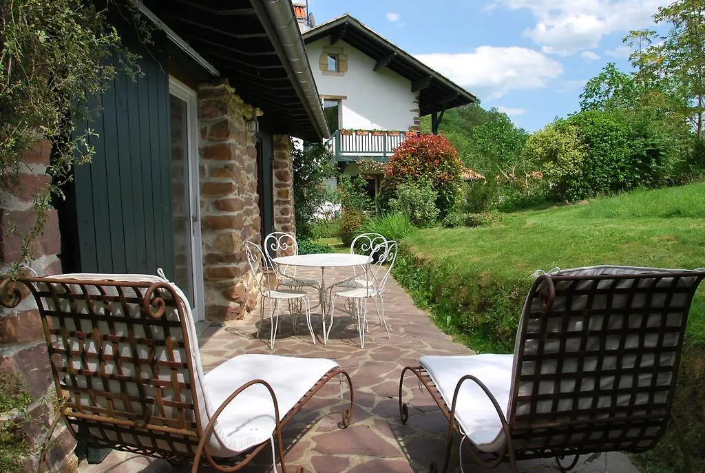 Maison Aretxola-1